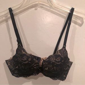VICTORIA’S SECRET Secret Embrace Push Up BRA 34B